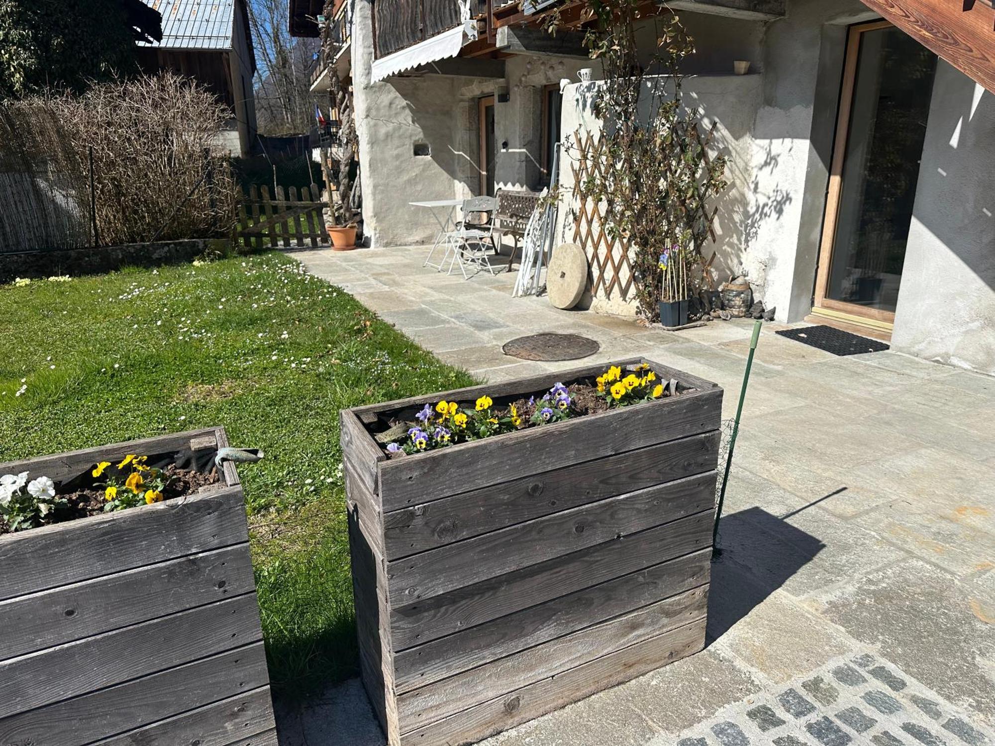 Dans Hameau, Pres Des Pistes Logement De Plein Pied Au Calme Taninges Exteriör bild